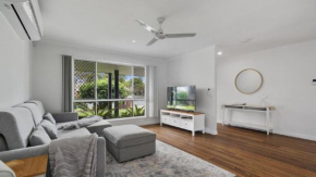 Perfectly Located Holiday Retreat, Banksia Beach